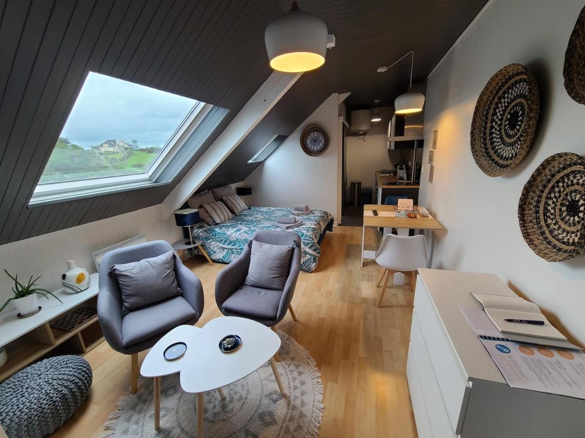 Agreable Cocon Sous Les Toits - Parking - Wifi Apartment Pleneuf-Val-Andre Ngoại thất bức ảnh